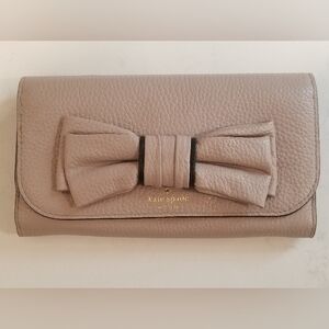 Kate Spade Beige Bow Wallet